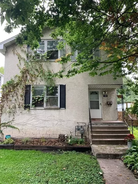 1081 24th Ave SE, Minneapolis, MN 55414
