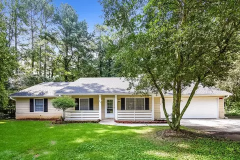 897 Raintree Ct SE, Conyers, GA 30094