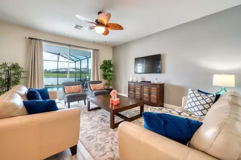 kings castle cir, Kissimmee, FL 34746