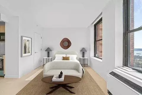Undisclosed, New York, NY 10004