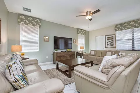scramble dr, Davenport, FL 33896
