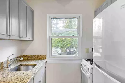 215 2nd St, Hackensack, NJ 07601 photo 5