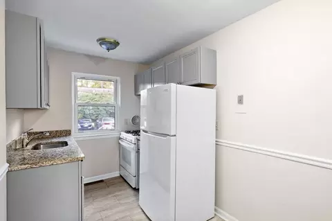 215 2nd St, Hackensack, NJ 07601 photo 6