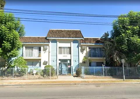 15537 Nordhoff St #19, Los Angeles, CA 91343