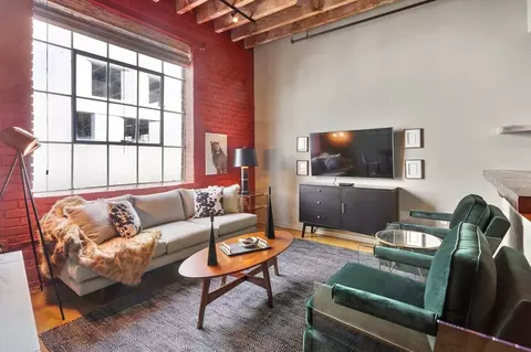 andrew higgins dr, New Orleans, LA 70130