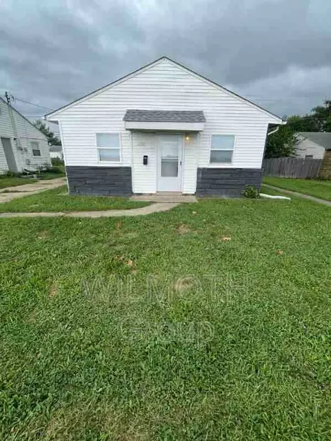 6226 E 21st St #1, Indianapolis, IN 46219