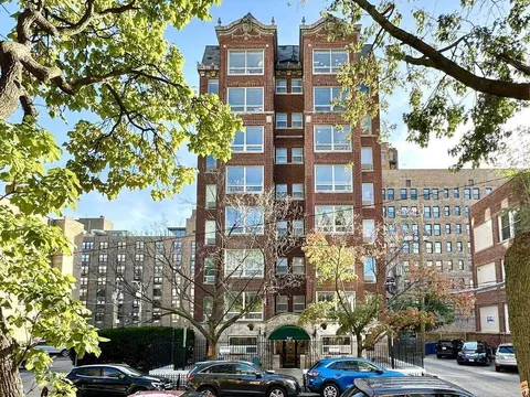 941 W Carmen Ave #103, Chicago, IL 60640