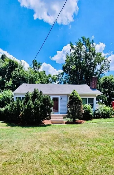 1510 E Matlock Rd, Bloomington, IN 47408