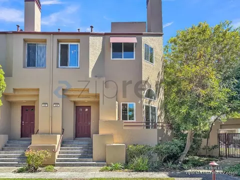 228 Commons Ln, Foster City, CA 94404