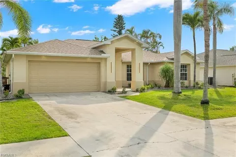 1073 Rose Garden Rd, Cape Coral, FL 33914