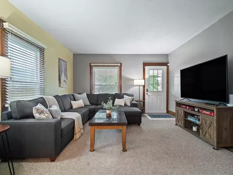 washington ct, Bedford, OH 44146