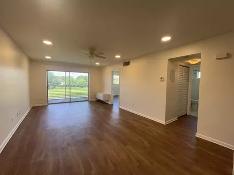2471 SW 82nd Ave #209, Davie, FL 33324