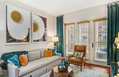 1875 Post Oak Park Dr #4-521, Houston, TX 77027