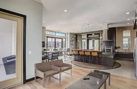 2800 Kirby Dr #102.82, Houston, TX 77098