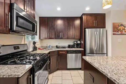w dundee rd, Wheeling, IL 60090 photo 6