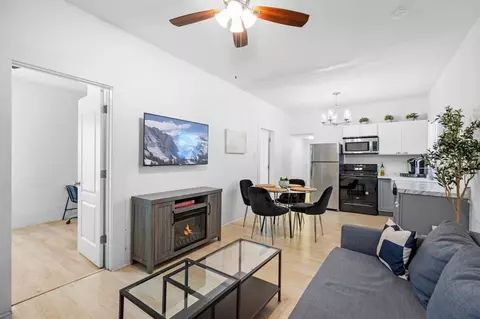 e crockett st, San Antonio, TX 78205