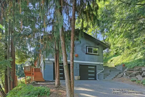 18807 56th Ave NE, Kenmore, WA 98028
