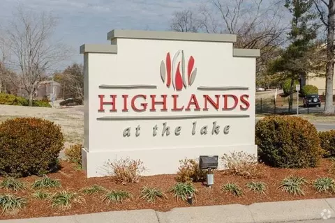 100 Arbor Lake Blvd, Hermitage, TN 37076