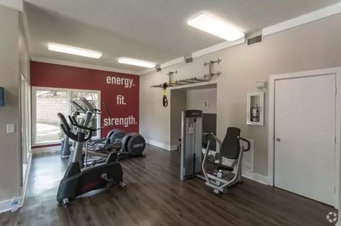 100 Arbor Lake Blvd, Hermitage, TN 37076