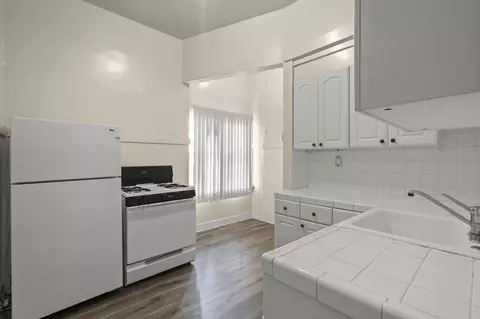 59 S 5th St #13, San Jose, CA 95112