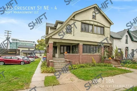 325 Crescent St NE #4, Grand Rapids, MI 49503