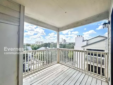 1013 Chestnut St #D5, San Marcos, TX 78666