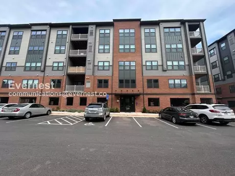 4395 Peach Lily Ln #308, Chantilly, VA 20151