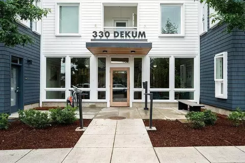 330 NE Dekum St, Portland, OR 97211