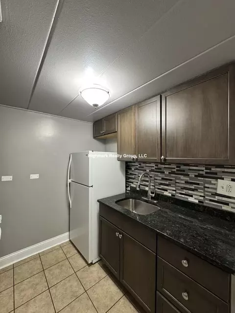 3810 25th Ave #B2, Schiller Park, IL 60176