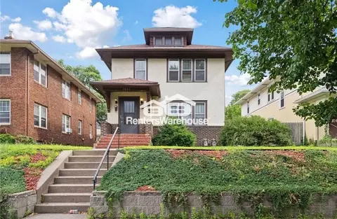 1601 Charles Ave #UPPER, Saint Paul, MN 55104