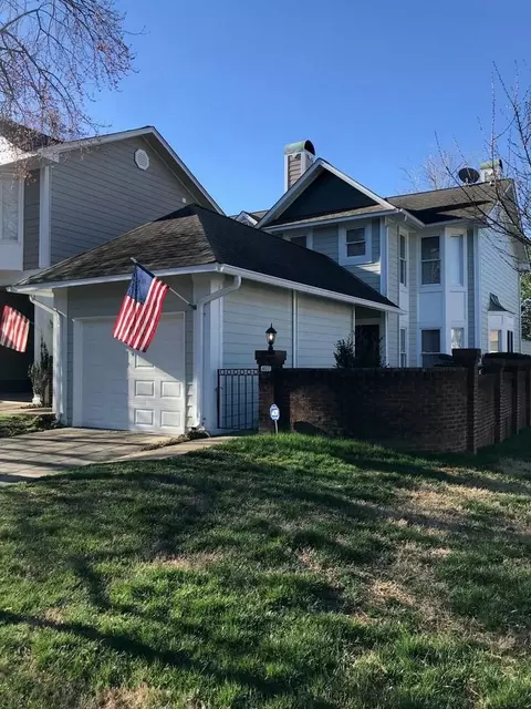 407 Clarkson Green St, Charlotte, NC 28202