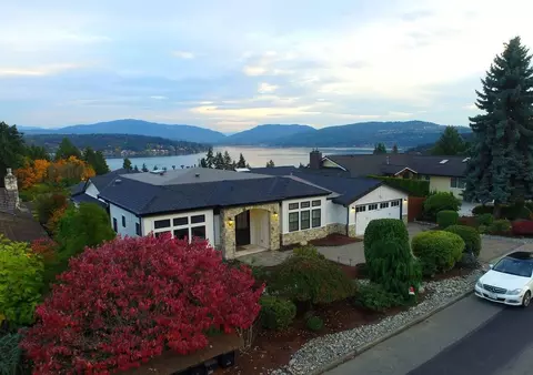 516 172nd Pl NE, Bellevue, WA 98008