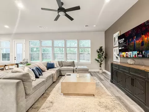 pennsylvania ave, Dallas, TX 75215
