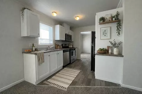 38044 Johannes Dr #521, Clinton Township, MI 48038