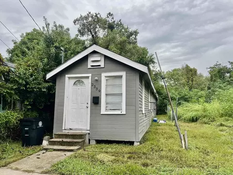 2339 Kentucky St, Baton Rouge, LA 70802