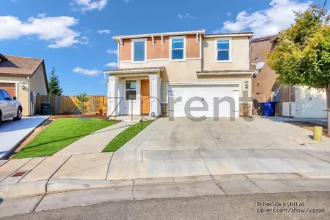 3384 Amanecer Ave, Clovis, CA 93619