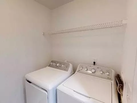 5907 S Gallup St, Littleton, CO 80120