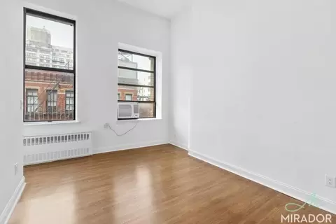 26 E 13th St, New York, NY 10003
