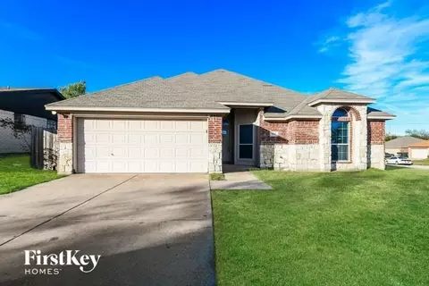 5729 Richardson St, Fort Worth, TX 76119