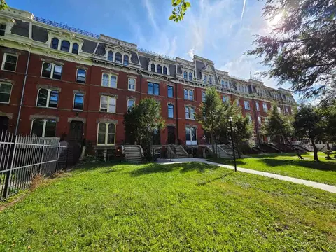 4 Eastman Ter #4, Poughkeepsie, NY 12601