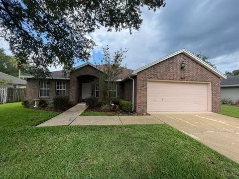 1449 Blue Heron Ln, Jacksonville Beach, FL 32250