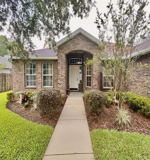 1449 Blue Heron Ln, Jacksonville Beach, FL 32250