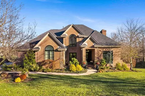 2075 Saint Andrews Dr, Presto, PA 15142