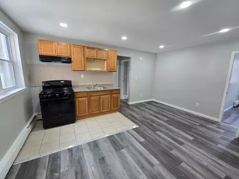479 Roseville Ave #4C, Newark, NJ 07107