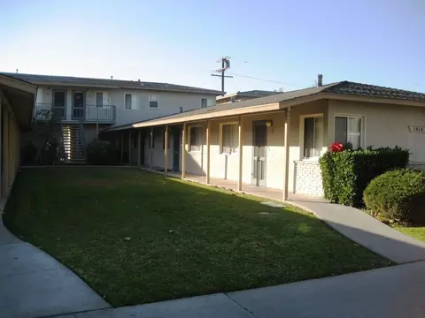 1906 S Flower St #G, Santa Ana, CA 92707