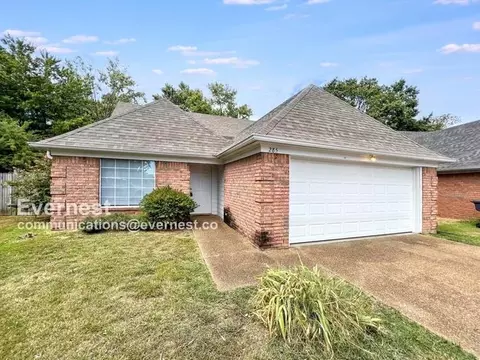 285 Gaslight Cv, Hernando, MS 38632