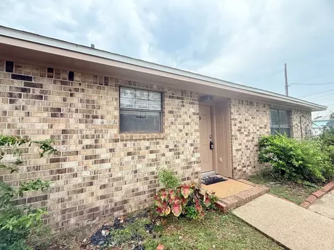 6101 Lake Joanne Dr #EGR, Pensacola, FL 32506
