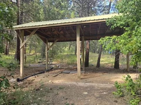 8392 Highway 21 #2, Lowman, ID 83637