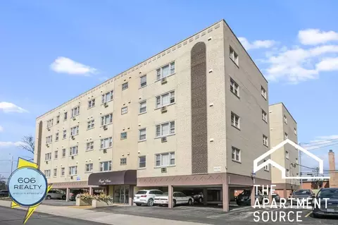 3001 Thatcher Ave #5L, River Grove, IL 60171