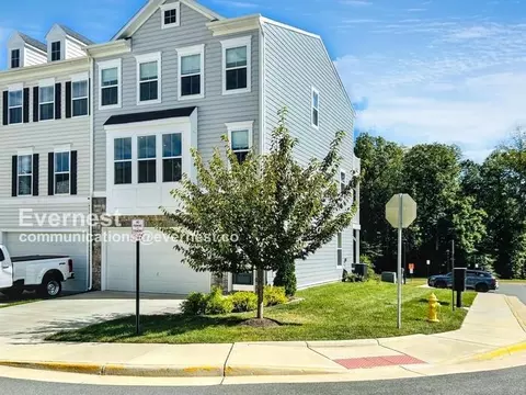 4091 Elizabeth Reed Way, Lake Ridge, VA 22192